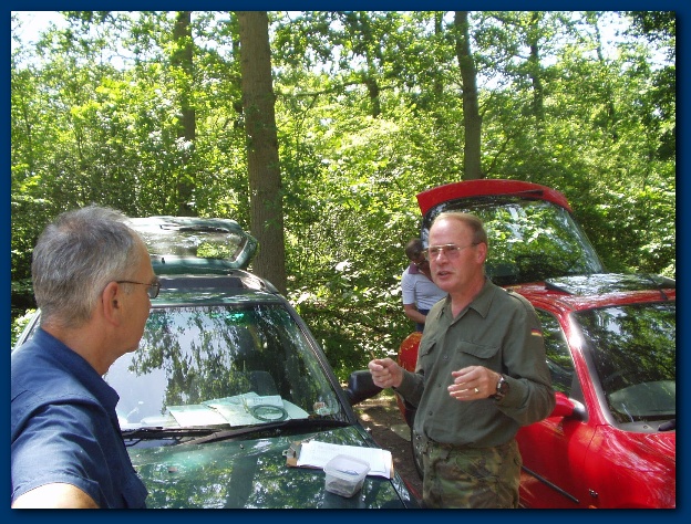 600x449 pixels (203K)